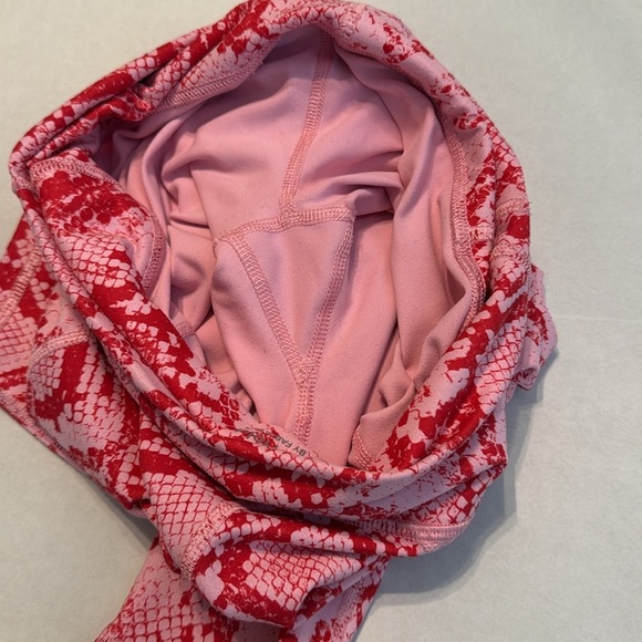 Fabletics Define PowerHold® High-Waisted Capri in Persimmon Python Size XXS - Picture 11 of 12